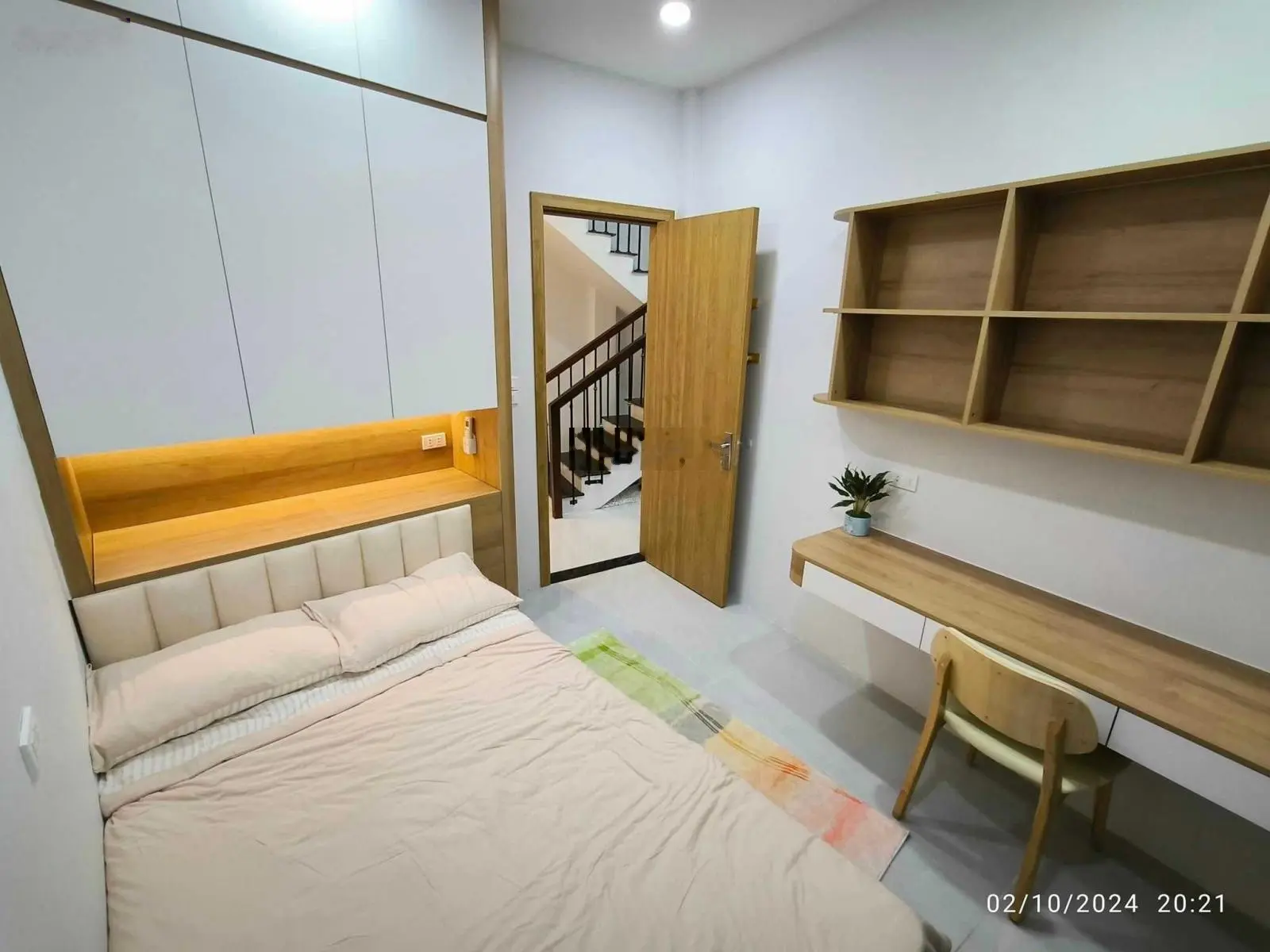 Bán nhà trung tâm Đống Đa - 50m ra mặt phố - DT 40m2 giá 5,8 tỷ - thiết kế tối ưu công năng