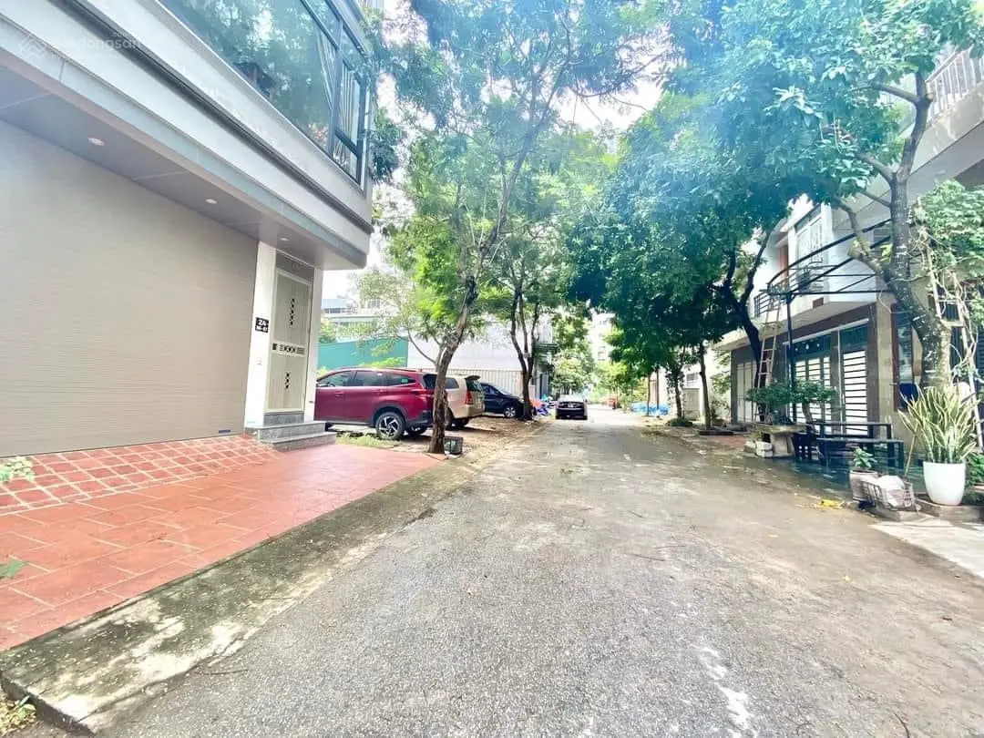 Bán nhà lô góc 78m2 khu đấu giá Mậu Lương 3 mặt thoáng 6 phòng ngủ nhà đẹp. Lh 0986186103