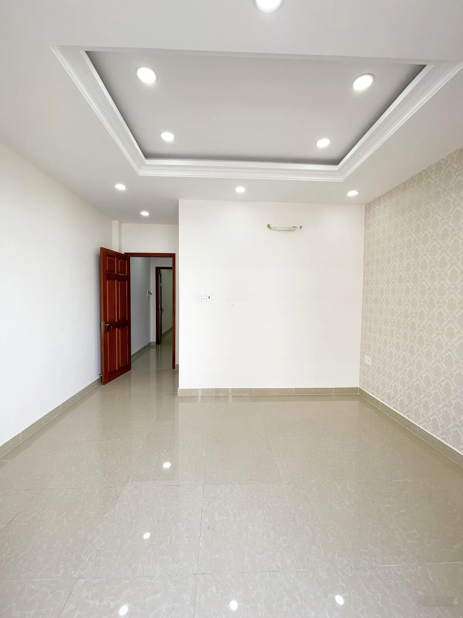 Còn 2 căn trong khu đồng bộ sát mặt tiền ql13 - giảm giá bán nhanh, nhà mới sổ riêng, có bảo hành.