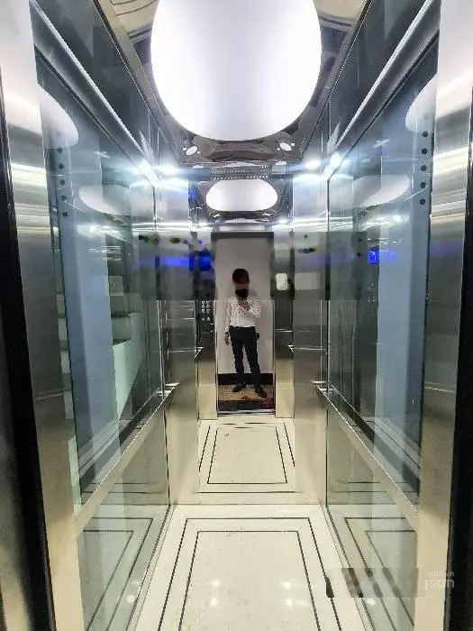 Siêu hiếm, nhà bán cầu giấy, - ô tô vào nhà - thang máy - kinh doanh, 60,2 m2, giá 17,3 tỷ