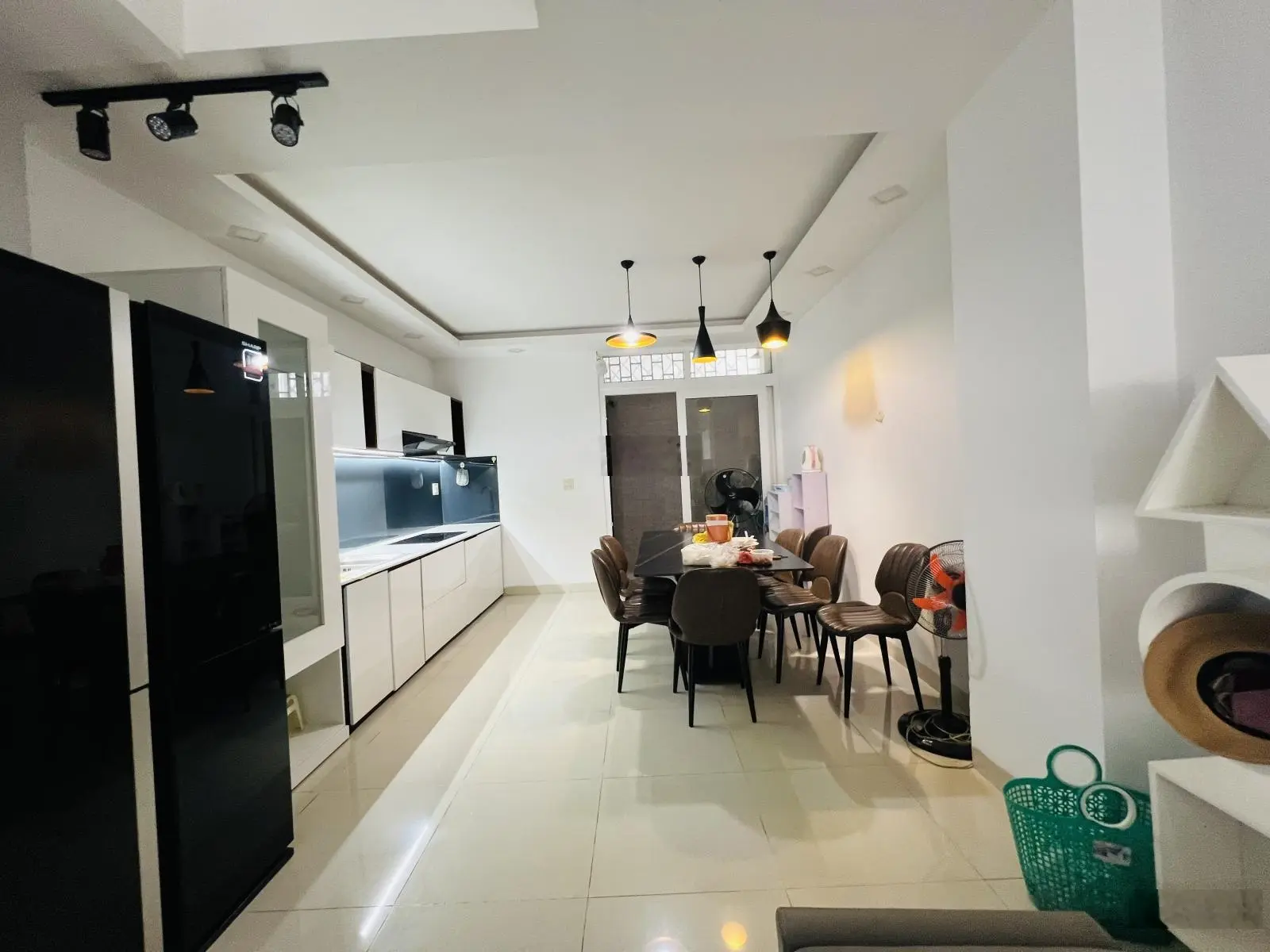 Nhà mới đẹp 3 tầng KĐT Hà Quang II, full nội thất bán nhanh 6 tỷ gần Đường Lê Hồng Phong