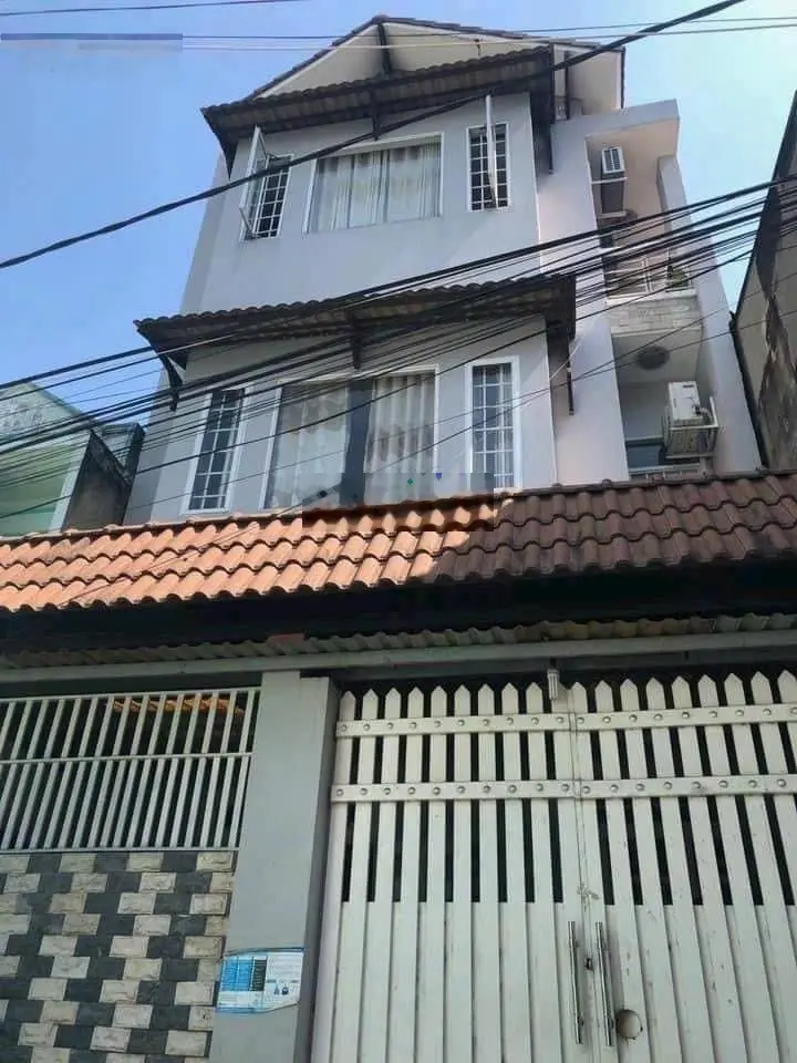 Nhà mới ở ngay nhà 3 tầng P. Hiệp Phú ngay ngã tư Thủ Đức, siêu thị Coopmart - 4PN - 5 tỷ x TL