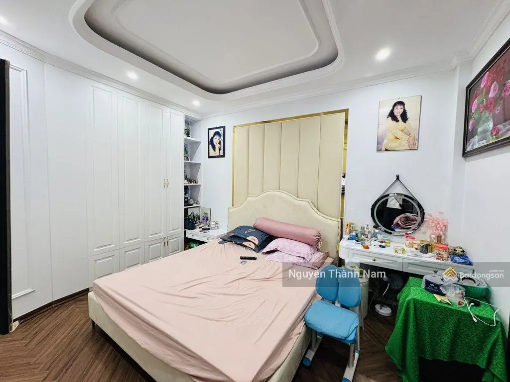 Bán nhà Đội Cấn - Ba Đình 43m2 x 5 tầng mặt tiền 6m - ô tô 7 chỗ đỗ đầu cổng quay đầu thoải mái