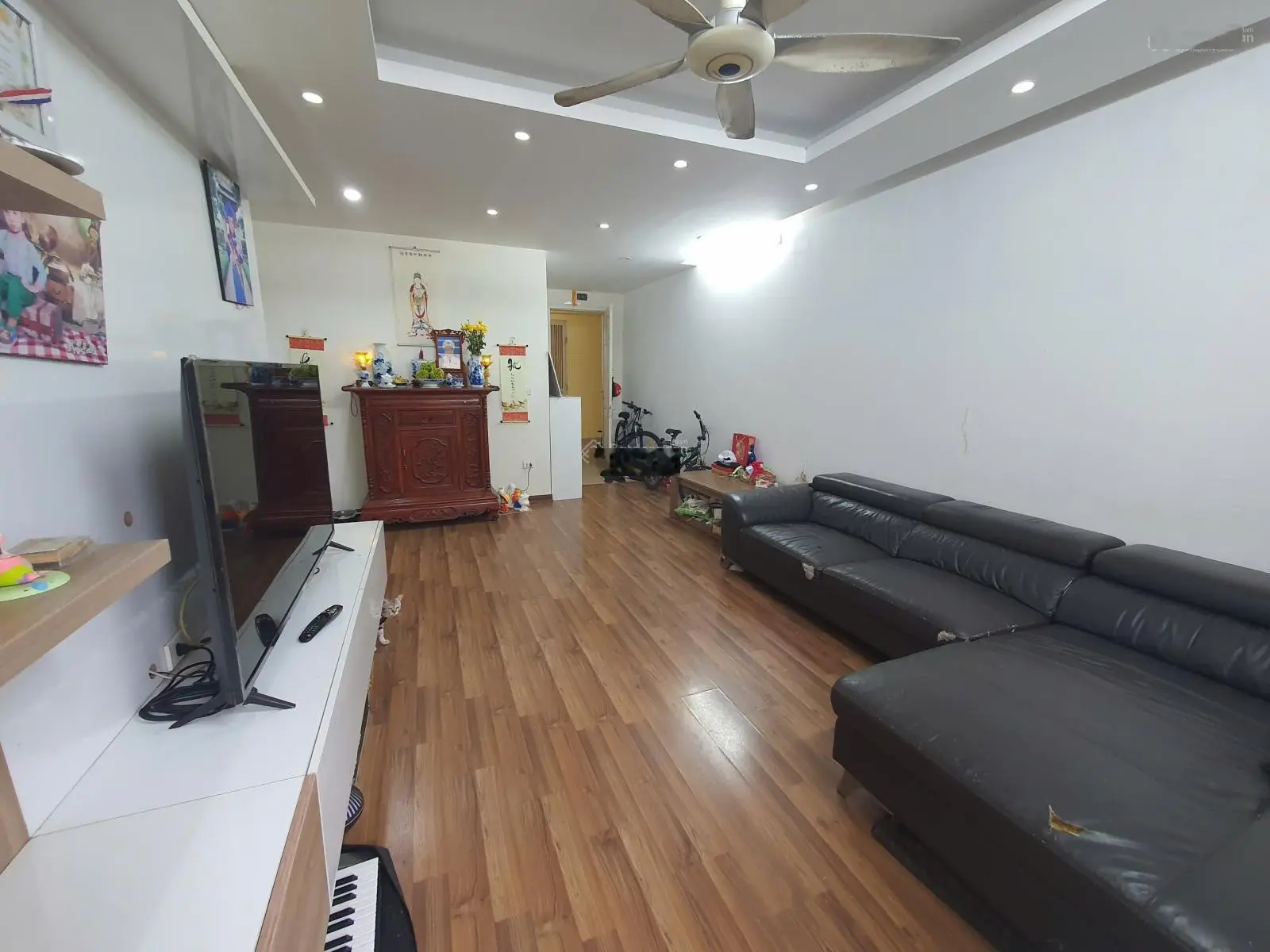 Bán căn hộ OCT3C khu đô thị Resco Cổ Nhuế 3 phòng ngủ căn góc tầng đẹp view công viên LH 0822 238 ***