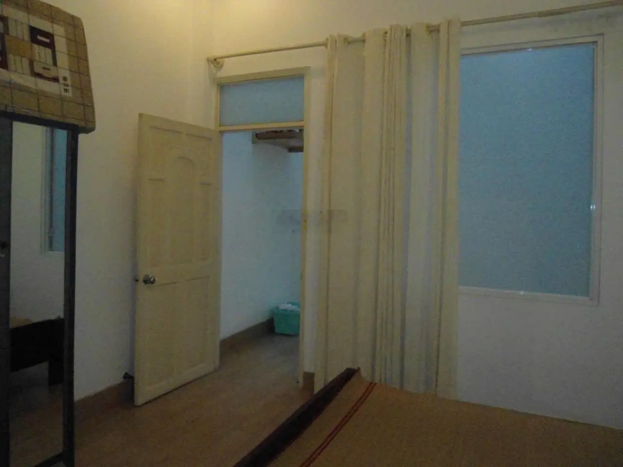Chính chủ cần bán cần nhà hẻm Nguyễn Sơn, Hẻm 1/ đối diện BgC Phú Thạnh . Gần đường Thoại Ngọc Hầu