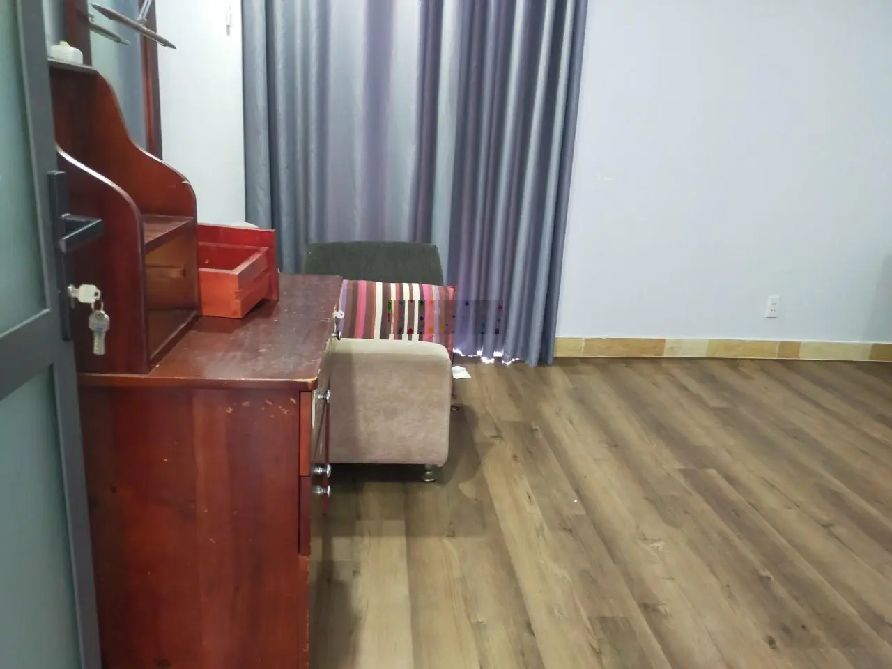 Nhà 2 Tầng 6x21m , Đ12 Tam Bình, 5PN, 6WC Xe Hơi Đậu Trong Nhà