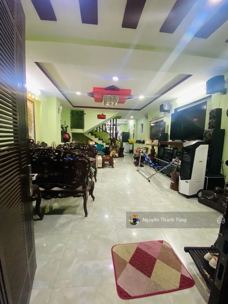 Mặt tiền đông hưng thuận quận 12 - 122m2, ngang hơn 5m, 3 tầng - sân rộng đậu 2 ô tô - nhỉnh 7 tỷ.