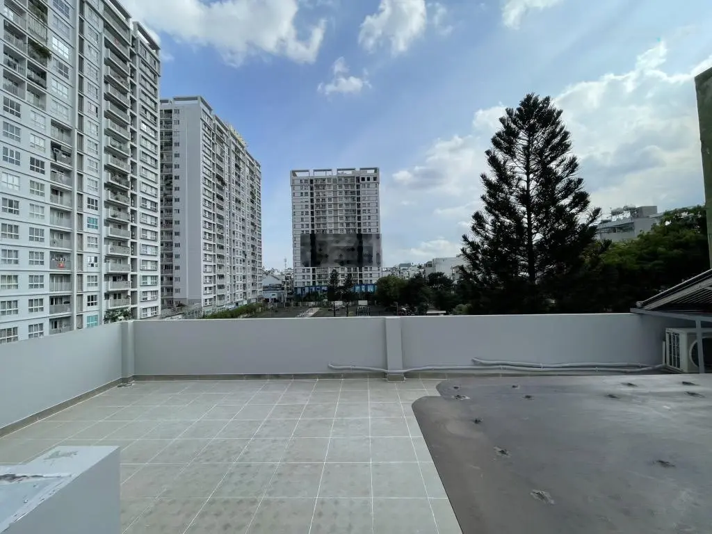 Bàu cát - nhà xây mới 4 tầng - gần mặt tiền - hxh tránh - nở hậu tài lộc - 56m2 (5 x 11)