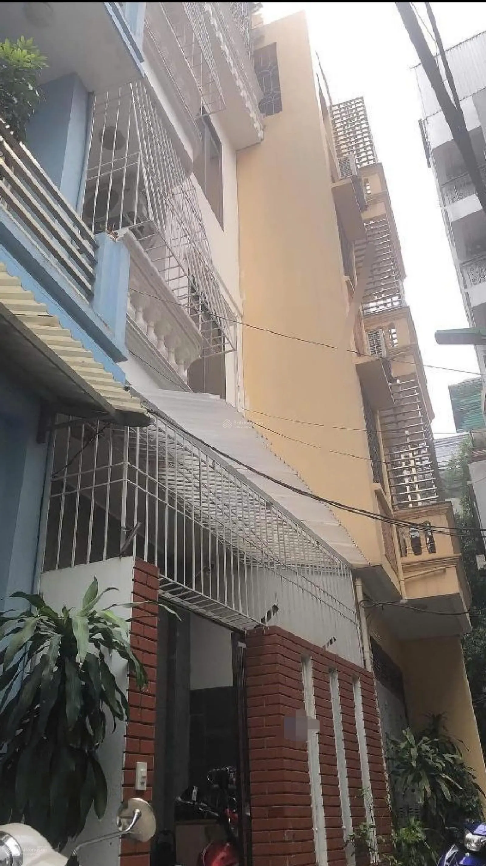 Nhà đẹp Nguyễn Đổng Chi- 54m2- 4T- MT 4,2m- nhà dân xây thoáng sáng - gần chợ sát phố - giá 8,3 tỷ