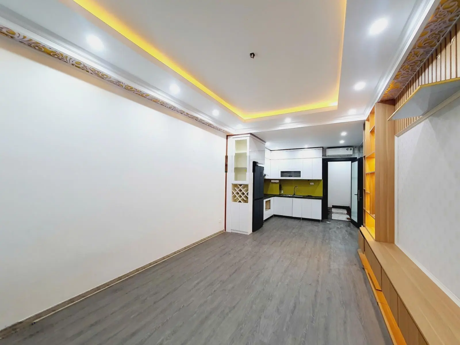 Bán nhà phân lô Vân Canh vỉa hè 45m2x6 tầng thông sàn ô tô tránh Văn phòng kinh doanh cực đỉnh