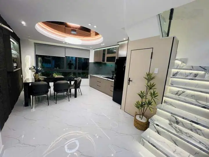 Chủ kẹt tiền bán căn nhà tâm huyết để cho cháu nội 55m2 mặt đường hẻm phan anh,sổ hồng sẵn sang tên
