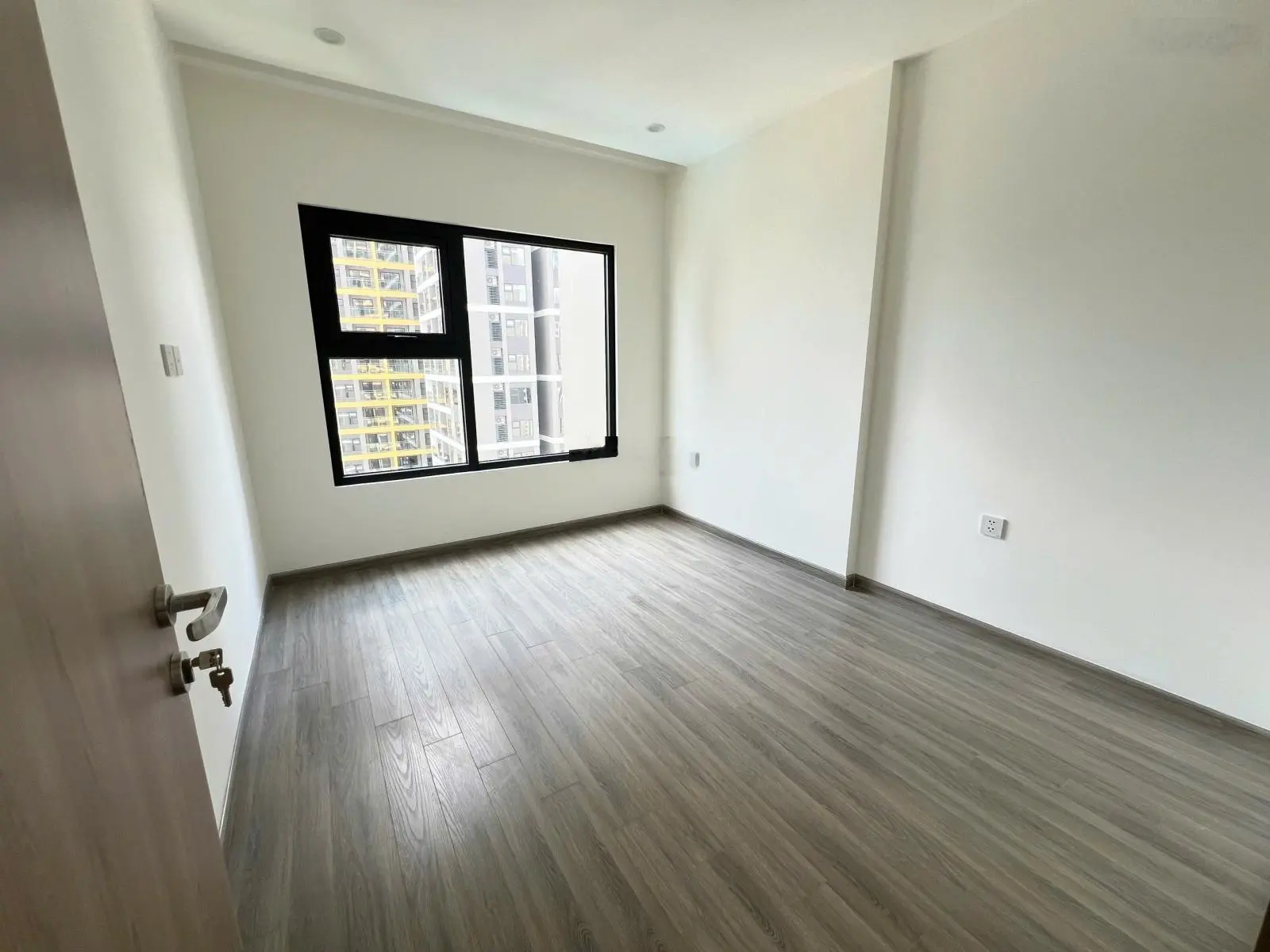 Sót lại căn ký trực tiếp với CĐT, căn 1PN + duy nhất hướng Đông Nam mát mẻ view cực đẹp