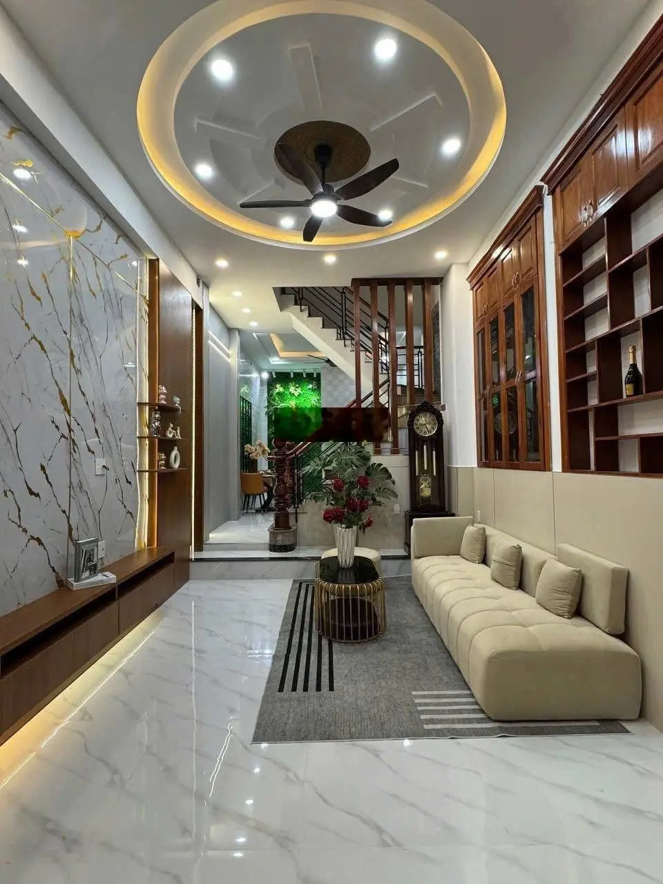 Bán nhà riêng tại Võ Văn Tần, Phường 5, Quận 3, giá 1,9 tỷ, dt 38.4m2. SHR