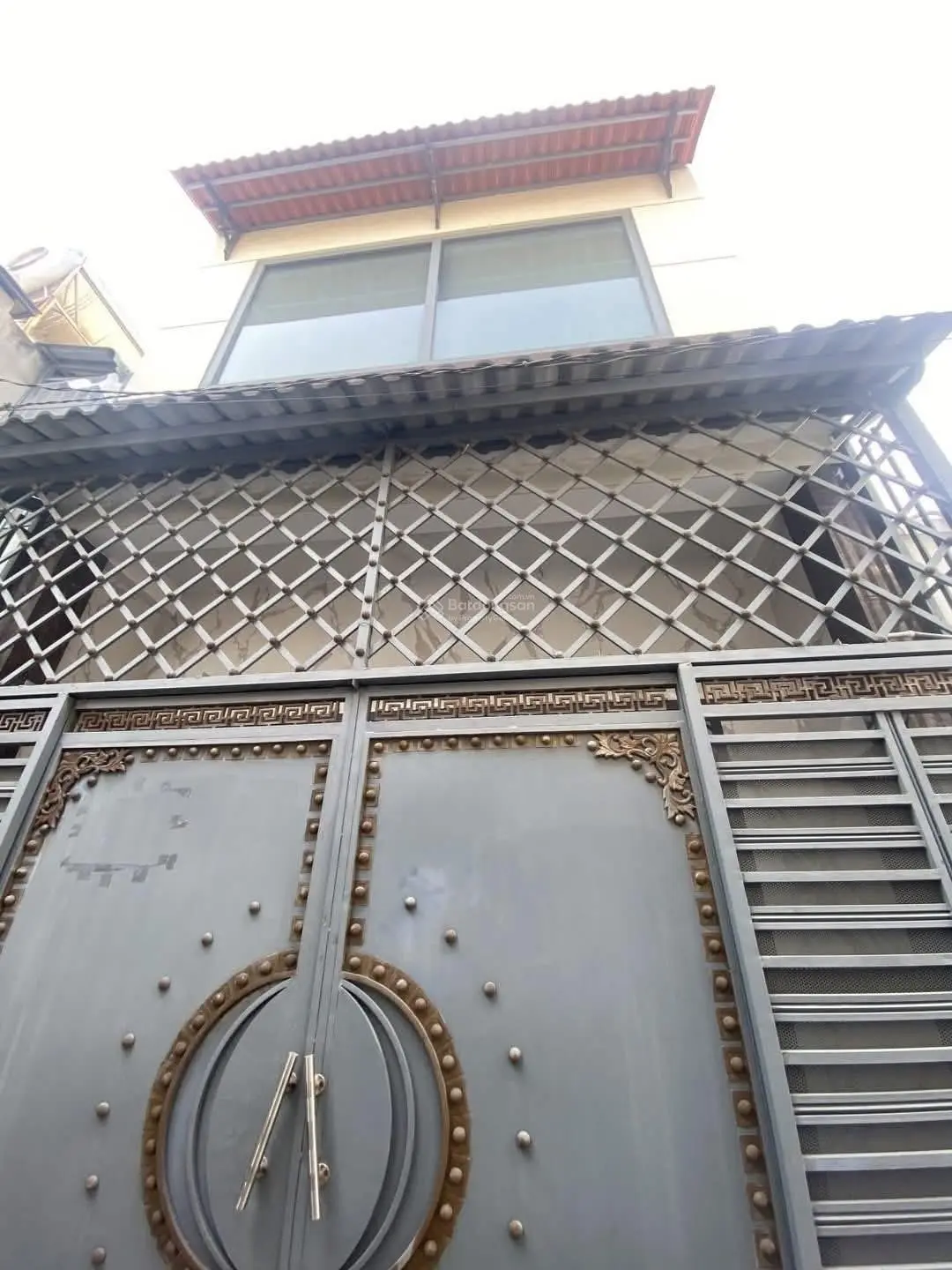 Chủ đi nước ngoài cần bán gấp căn nhà ngay đường Linh Đông DT 76m2 SHR cách Phạm Văn Đồng chỉ 200m