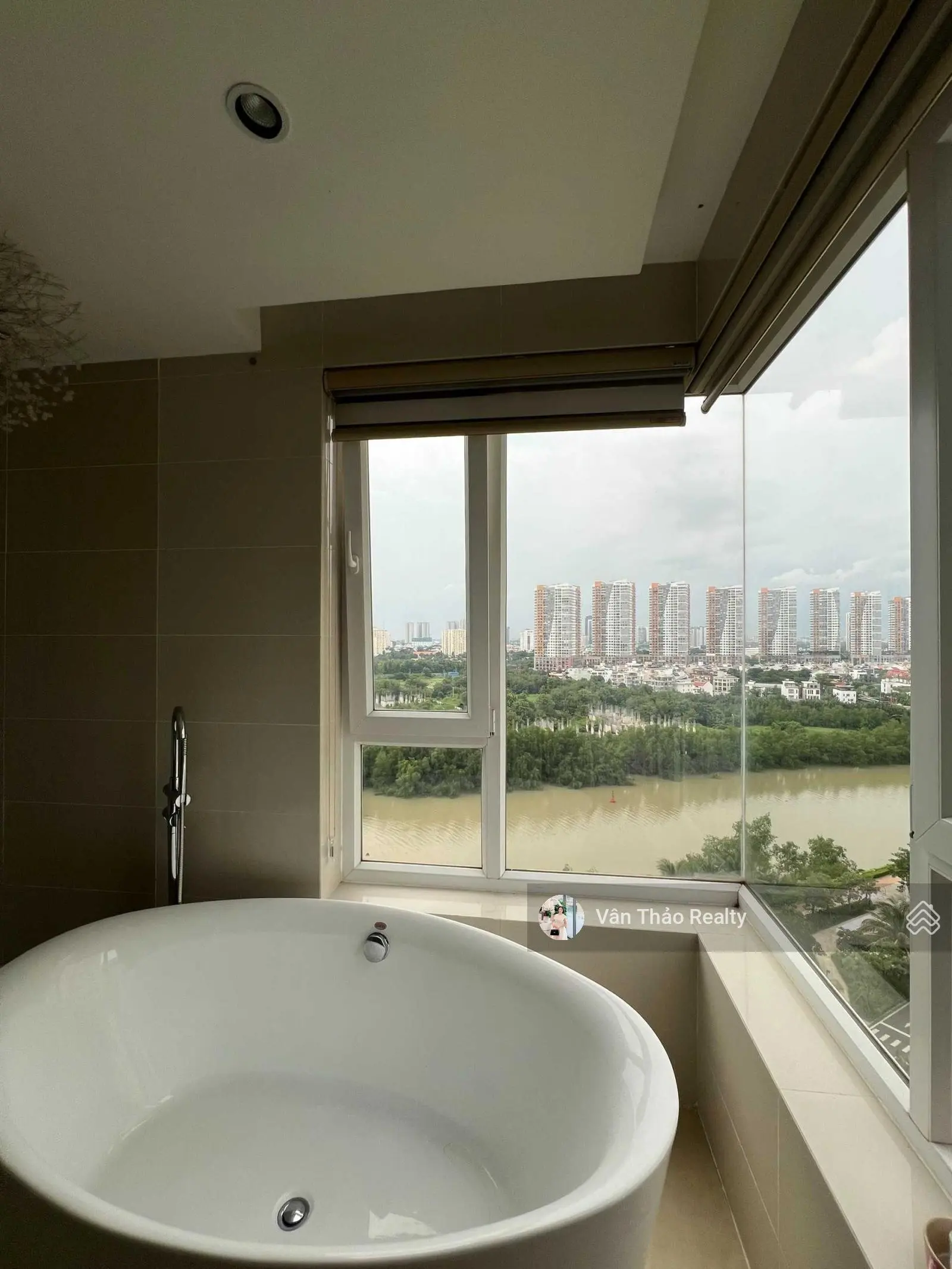 Đã có sổ hồng - Tháp Brilliant căn hộ cao cấp 2PN cỡ lớn 105m2 tại Đảo Kim Cương - Diamond Island