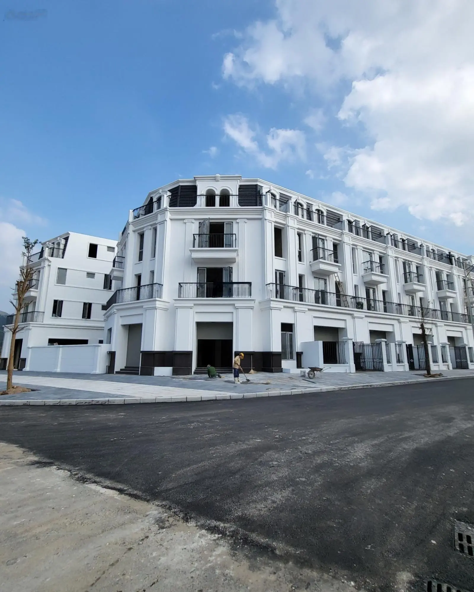 Nhà liền kề dự án Hoa Binh Centre giá chỉ 7,5 tỷ VND
