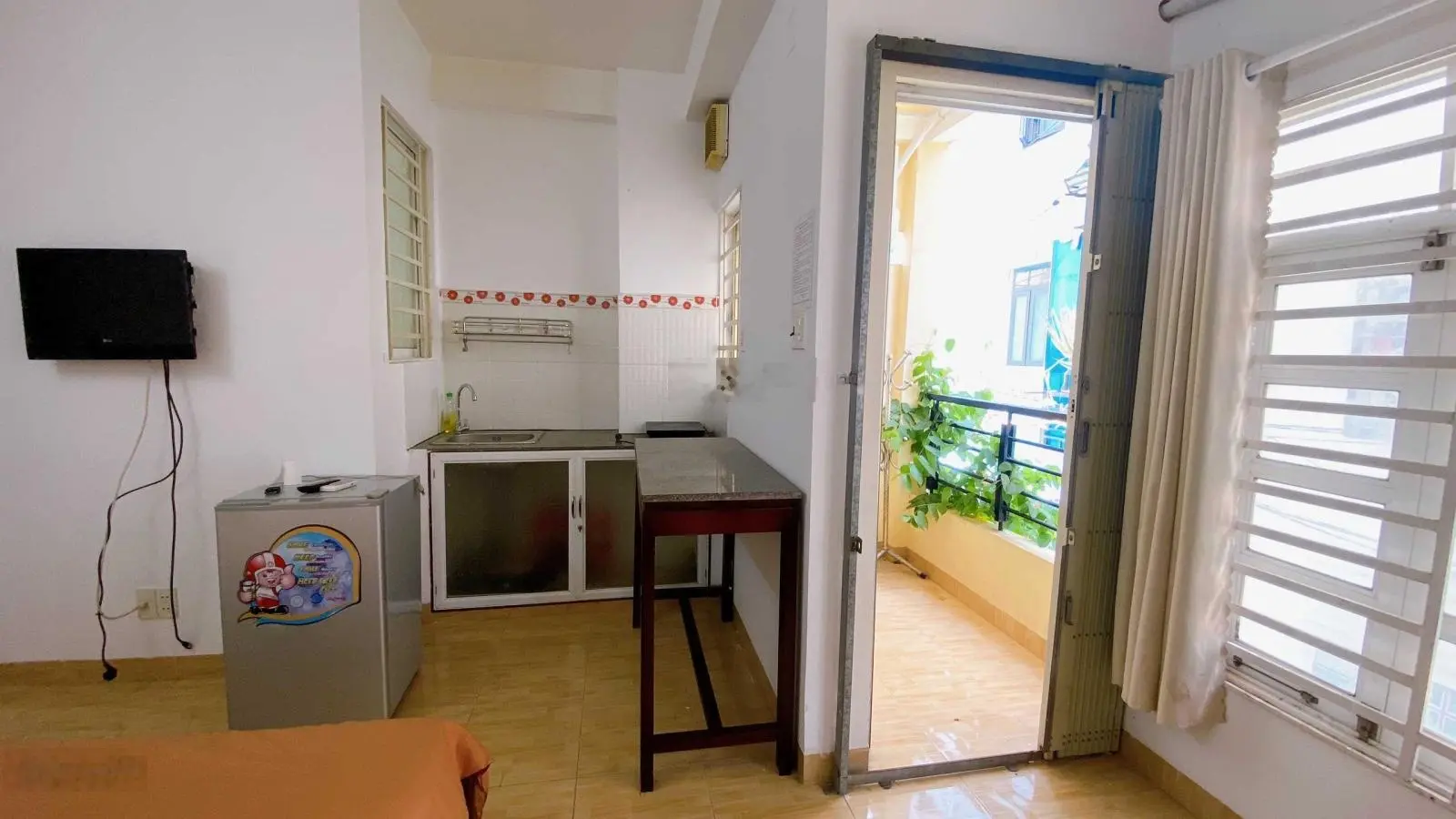 Bán nhà 4 tầng gần Tháp Trầm Hương ngay TTTP Nha Trang, đang cho thuê, sổ hồng hoàn công