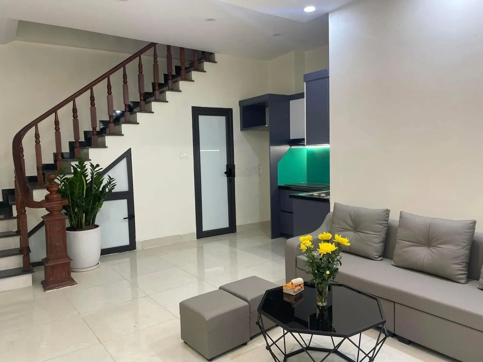 Nhà đẹp ngõ ô tô phố an trạch - 5 tầng 3 ngủ - gần phố - sổ đỏ chính chủ
