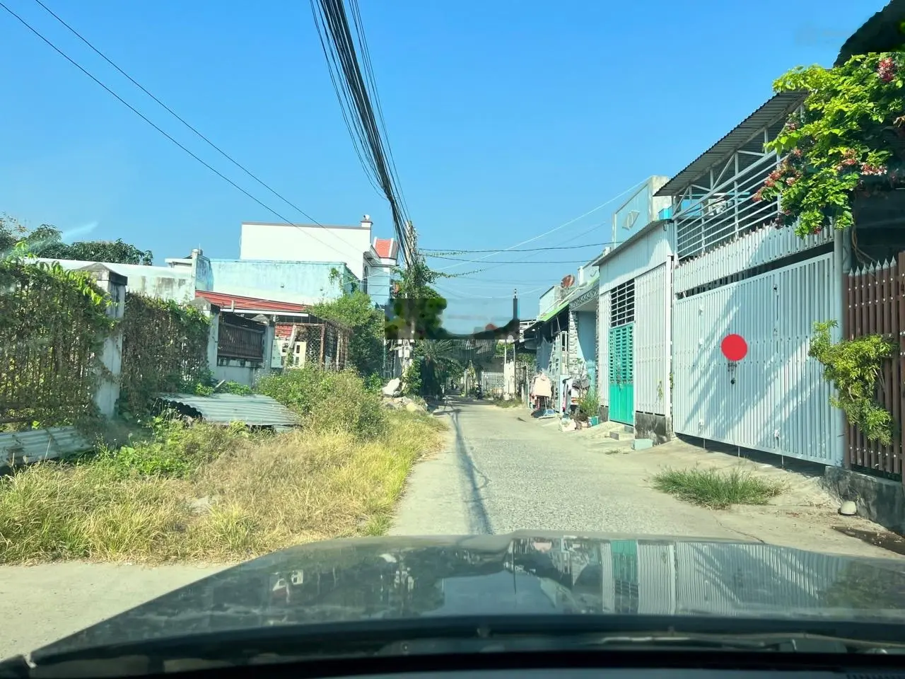 Bán đất 69.8m2 đã có nhà cấp 4 vuông vắn siêu đẹp nhất vị trí khu vực