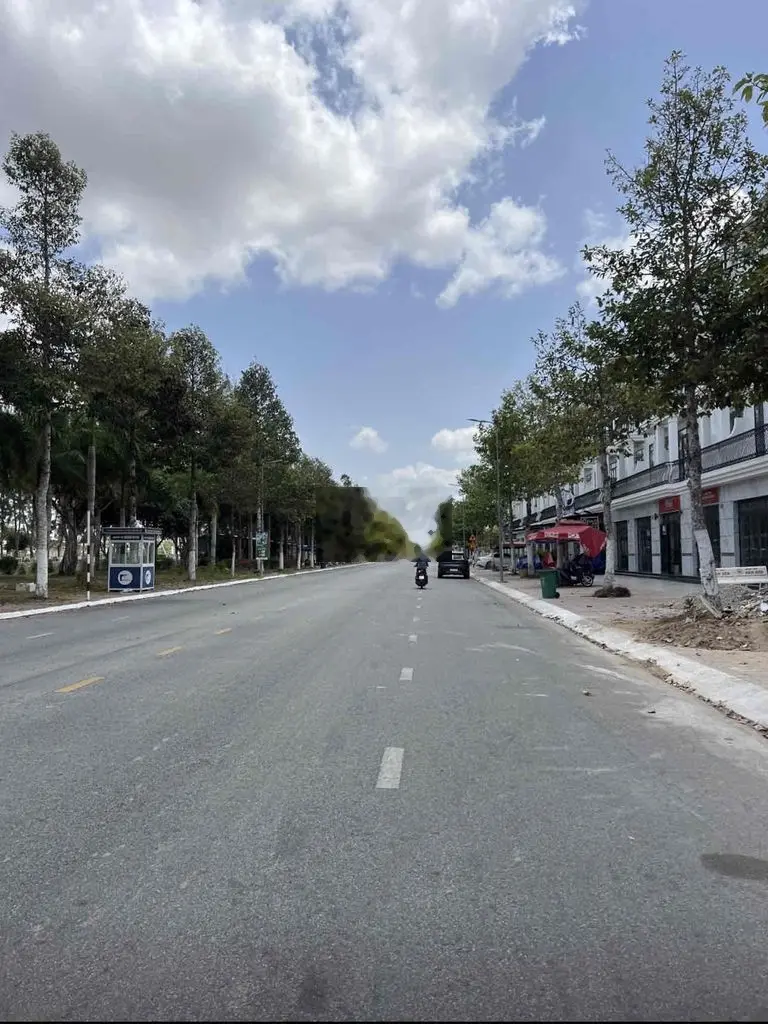 3ty650- Nhà thô 269m2 sàn- rẻ nhất đường số 6, KĐT 5A Sóc Trăng