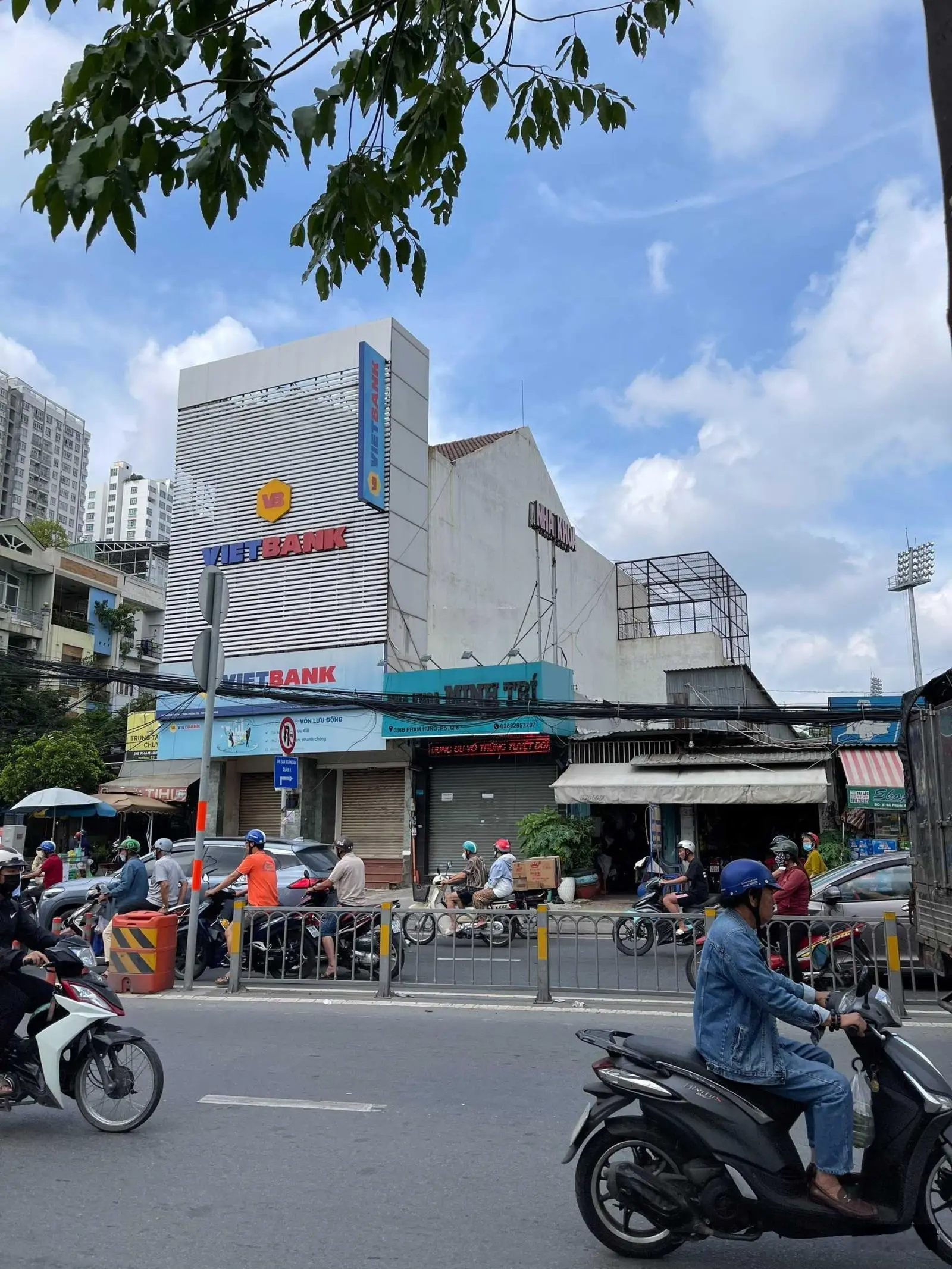 Bán nhà 4,1x18m mặt tiền Phạm Hùng, P. 5, Quận 8, LH: 0934 933 ***