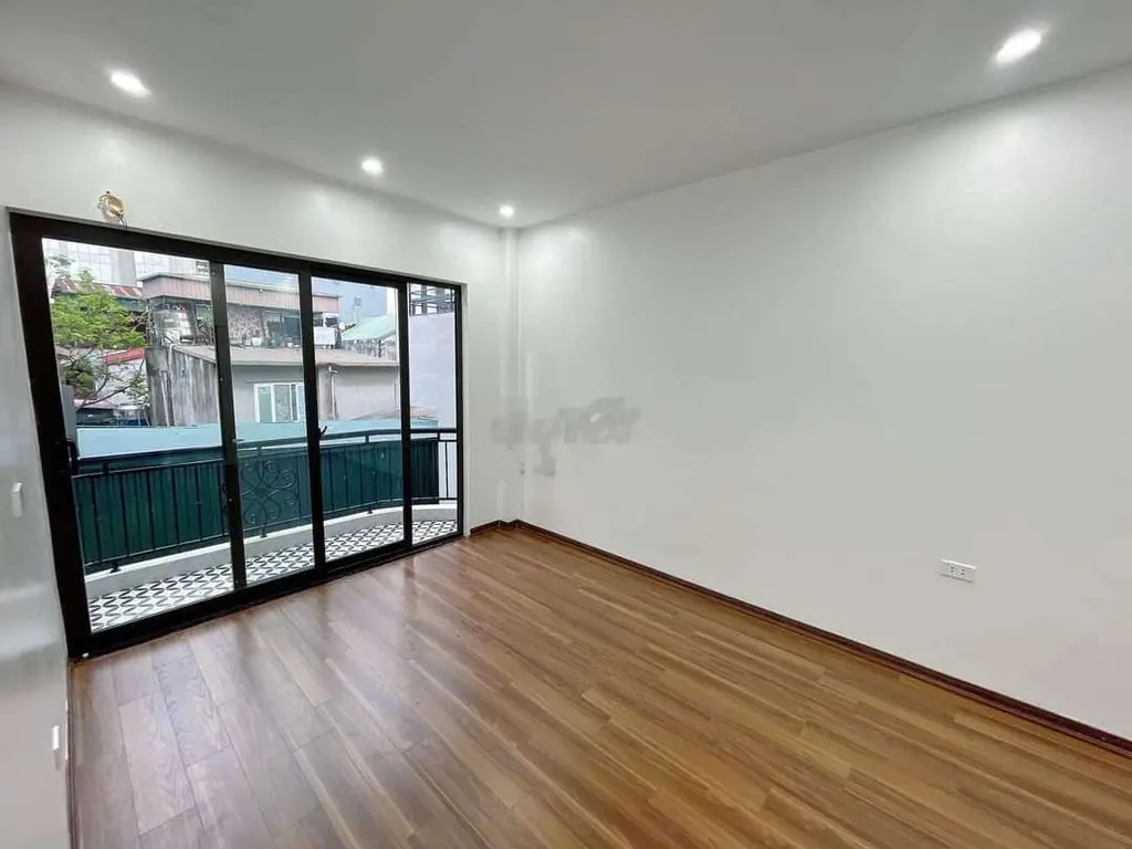 Hót, Bán nhà Trung Tả - Đống Đa 40m2 dân xây mới đẹp full đồ ở luôn