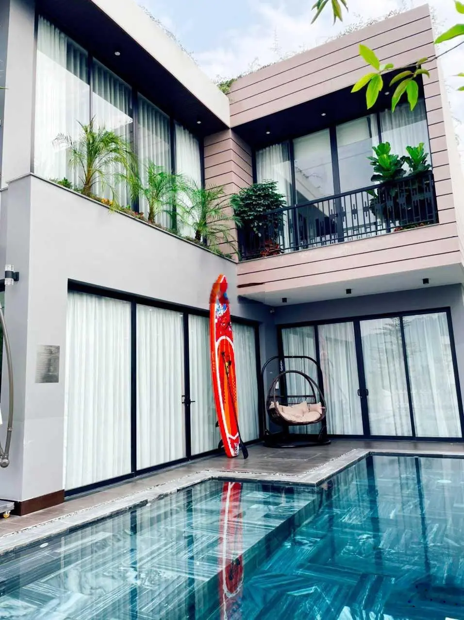 Bán gấp biệt thự dãy F2 thuộc dự án Venus by flamingo, 250m2 full nội thất. LH 0931 793 ***