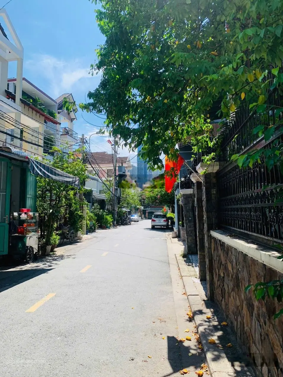 Bán đất tặng nhà - Chủ gửi nhà 2 tầng - MT Đường số - Ngay Trần Não - 90m2 - Giá siêu rẻ chỉ: 10 tỷ