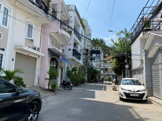 Bán nhà HXH 8m Tô Hiến Thành, P. 14, Q. 10 (DT: 6x15m) nhà 6 lầu, thang máy