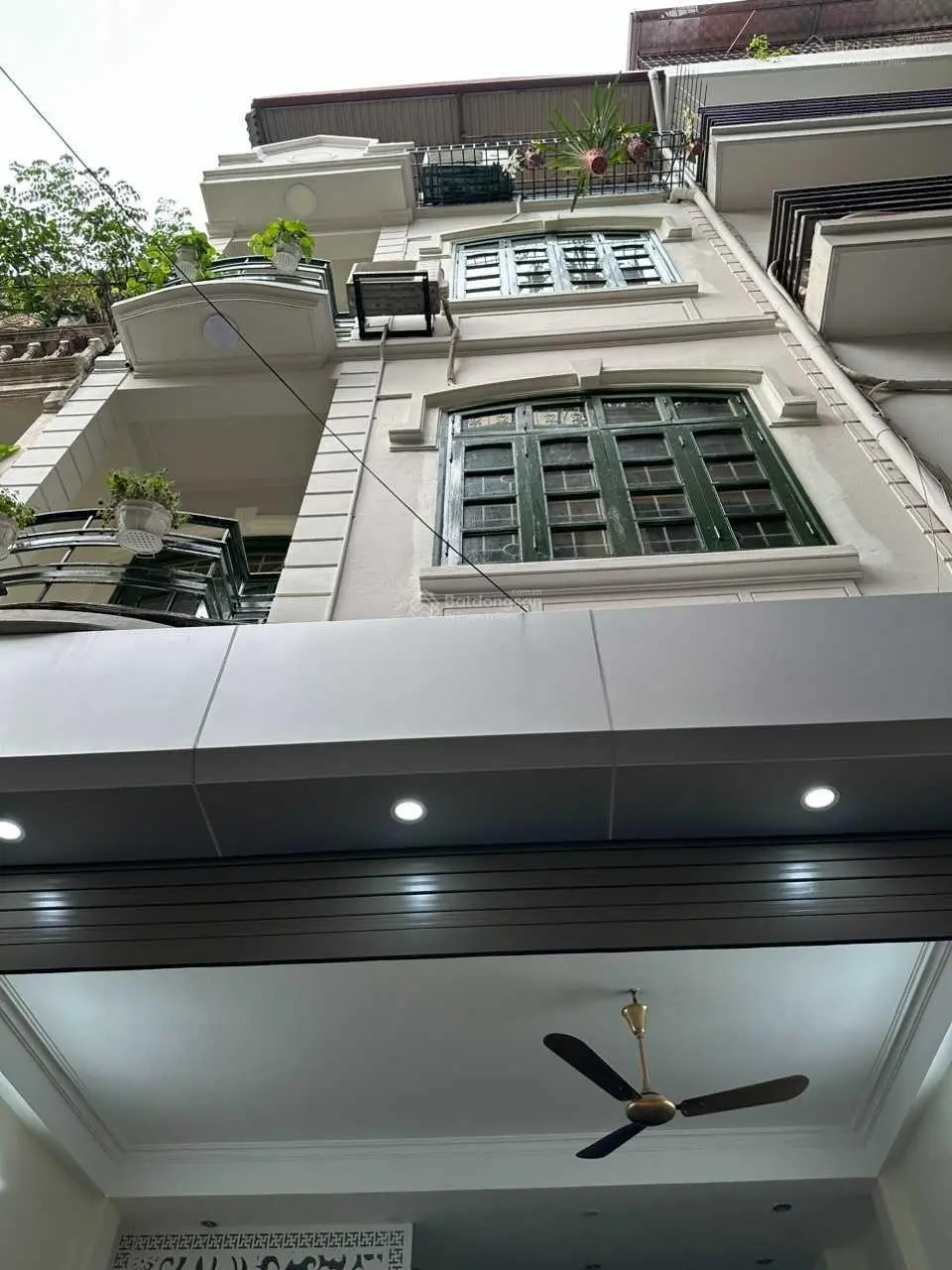 Bán nhanh nhà phố Trần Duy Hưng 60M2-4 tầng- mặt tiền 4.5M-Vị trí đẹp-12.5 Tỷ 0394 743 ***