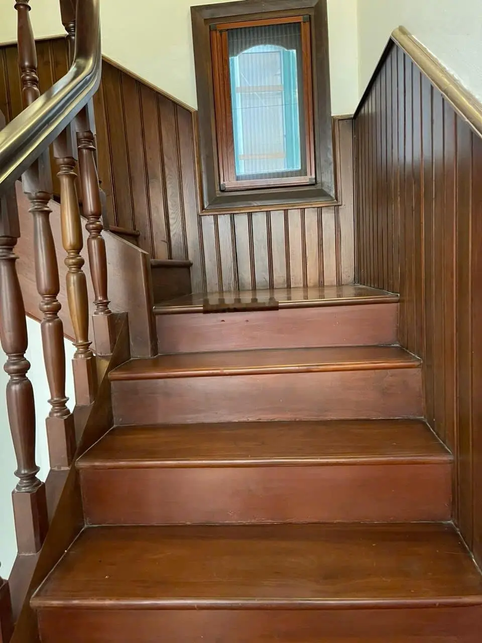 Chính chủ bán biệt thự Tô Ngọc Vân S 120m2 x 4.5 tầng, oto vào nhà, ngõ vip nhất phố