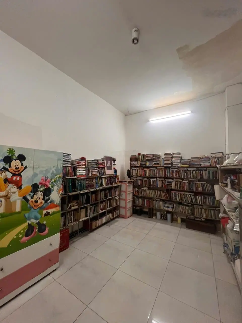 Bán gấp nhà 4 tầng ngay siêu thị Aeon Bình Dương ,giá cực rẻ