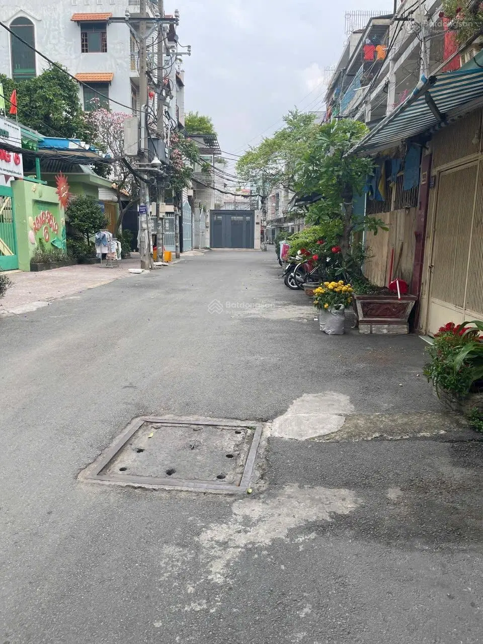 [ Quận 6 ] 5 tỷ 600 Chính chủ bán nhà hẻm xe hơi 1/ đg Minh Phụng P6 Q6.