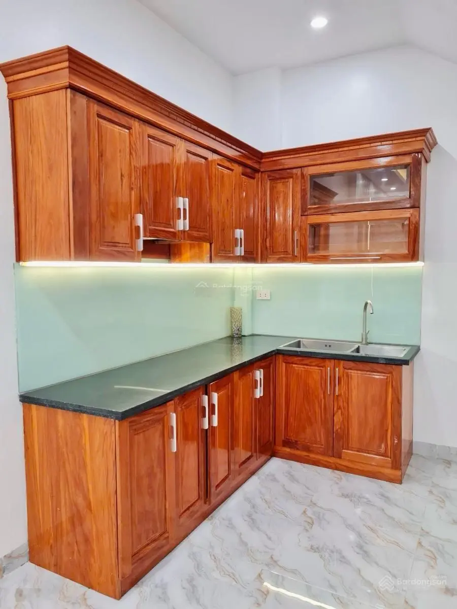 Bán nhà Phú Mỹ 2 thoáng ngõ rộng, nhà dân xây kiên cố, DT 45m2 x 6 tầng giá nhỉnh 8 tỷ