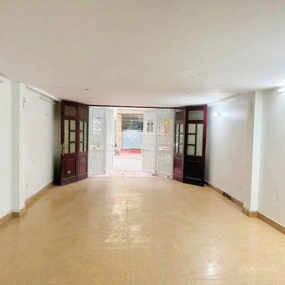 Liền kề 14.8 tỷ, DT 50m2, 5 tầng, 6 ngủ, khu Ngô Thì Nhậm, Hà Đông, cạnh chợ Bông Đỏ, La Khê