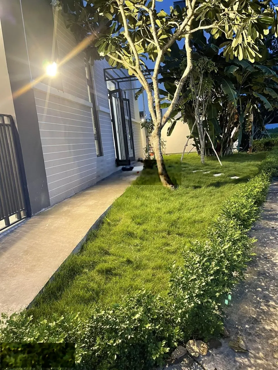 Bán biệt thự khu dân cư Lavila view sông, trệt - 2 lầu - áp mái, khu compound an ninh, giá 10 tỷ