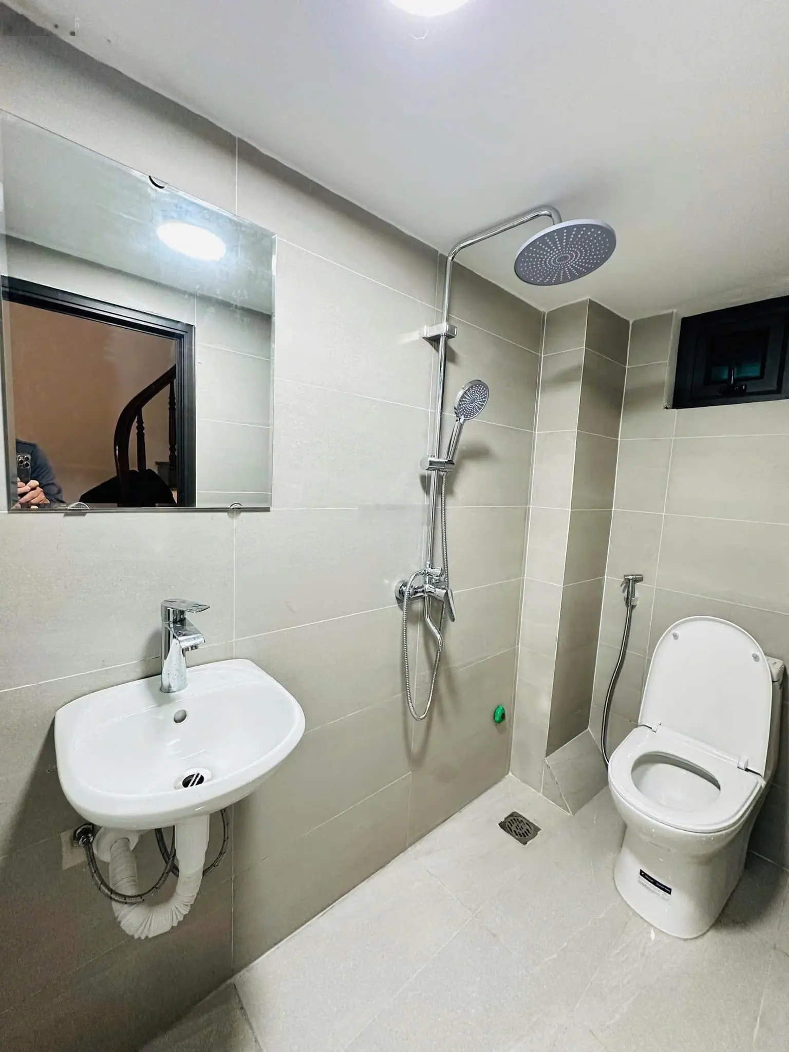 Bán nhà riêng 5 tầng mới đẹp, DT26m2 3 ngủ, 3 WC tại Văn Hương, Tôn Đức Thắng, Đống Đa, Giá 5.x tỷ