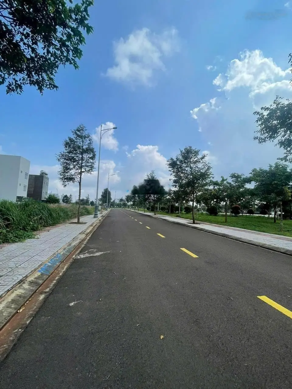 Một lô duy nhất giá rẻ nhất khu đô thị Ân Phú Buôn Ma Thuột, đối diện công viên mát mẻ 1.9xxtỷ