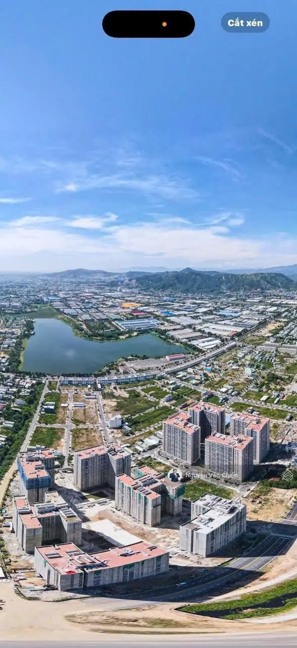 Cần bán gấp shophouse 4 tầng, view hồ Bàu Tràm mặt tiền Mê Linh 34m view hồ sinh thái