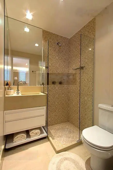 Kẹt tiền cần bán chung cư Oriental Plaza, DT 78m2, 2PN, 2WC, giá 2,7 tỉ. Lh em Ngọc 0931 177 ***