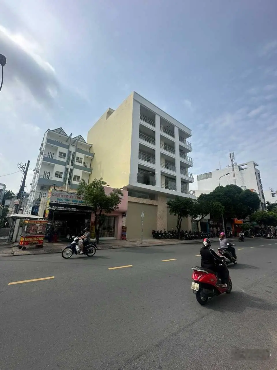 Bán nhà MTĐ Nguyễn Văn Tăng, P. Long Thạnh Mỹ, TP. Thủ Đức, DT = 668m2, giá chỉ: 82 tỷ ( Bớt Lộc) :
