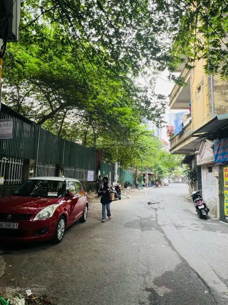 Bán nhà Trần Đại Nghĩa, trước nhà ô tô tránh, ngõ thông kinh doanh, 50m2 x 4 tầng. Giá chỉ 9,9 tỷ