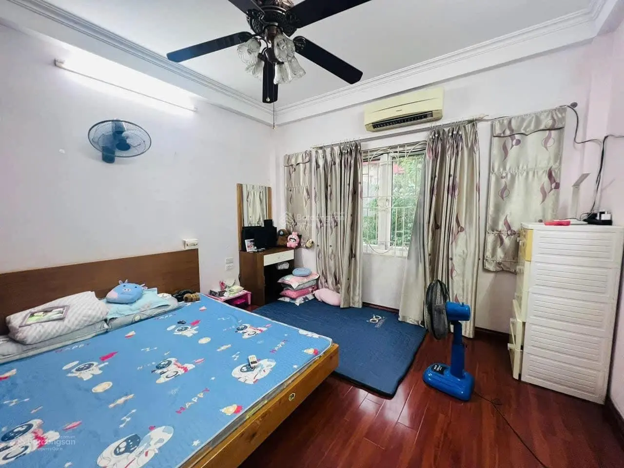 Bán nhà Cổ Nhuế nhỉnh 3 tỷ, 5 tầng full nội thất