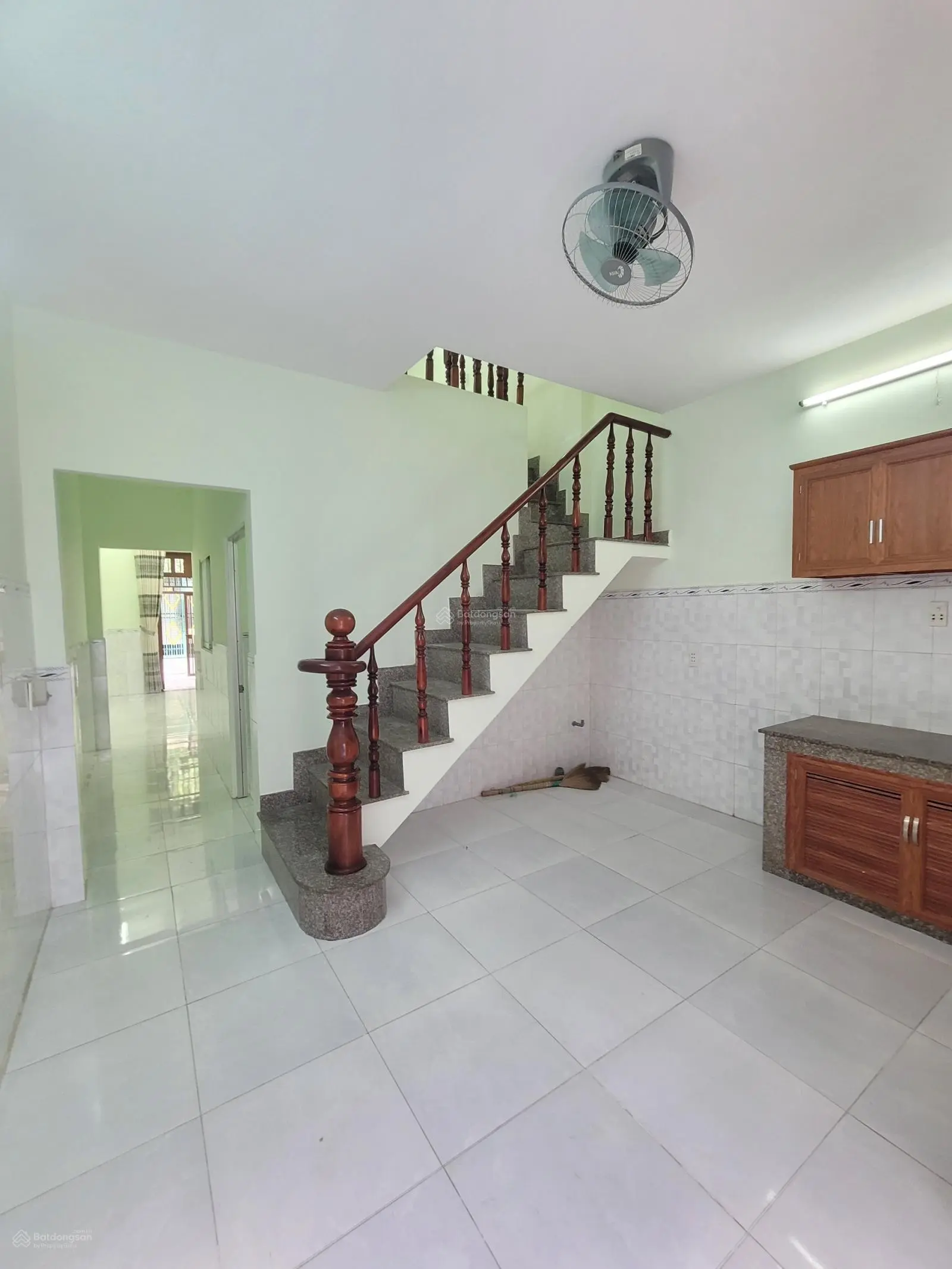 2 ty 850 bán nhà cấp 4 gác lửng cách đường Lê Văn Mầm 100m P. Tân Đông Hiệp TP. Dĩ An