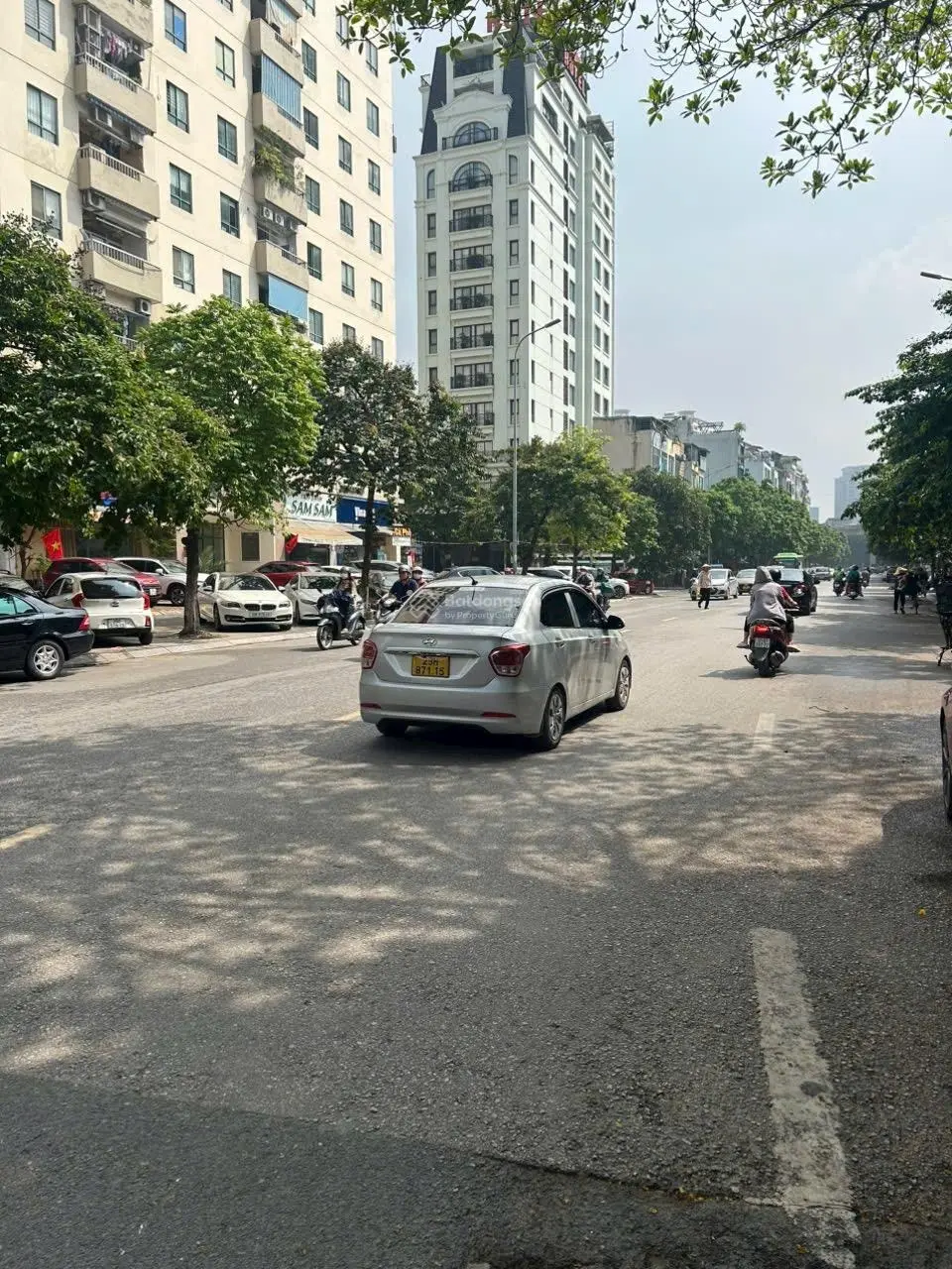 Khúc Thừa Dụ - Cầu Giấy quanh 50m2 xây 6 tầng mt 5 mét quanh 14-15 tỷ sổ đỏ LÔ GÓC KINH DOANH THÔNG
