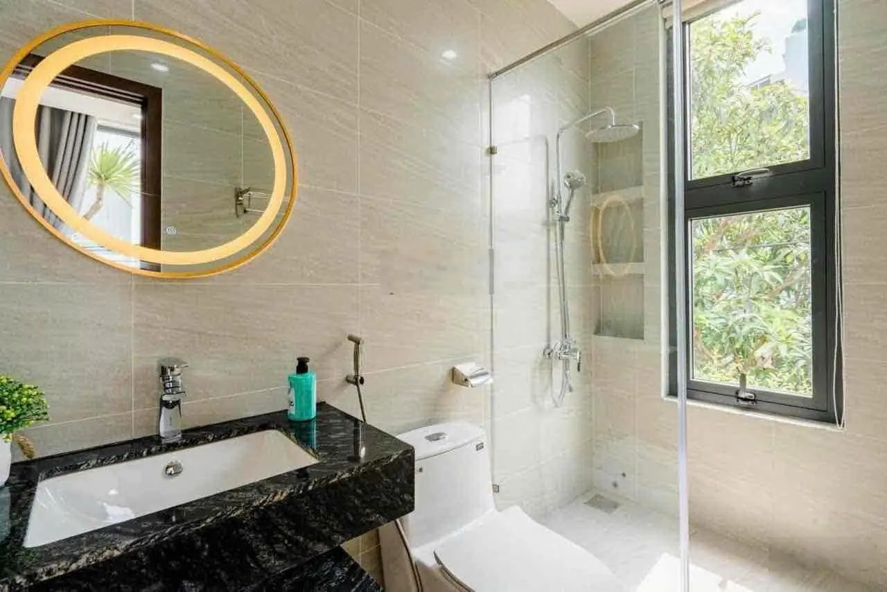 Hot siêu phẩm nhà đẹp 2 tầng, DT 121m2 kiệt hai ô tô tránh nhau, Hải Phòng, giá chỉ 4.X tỷ