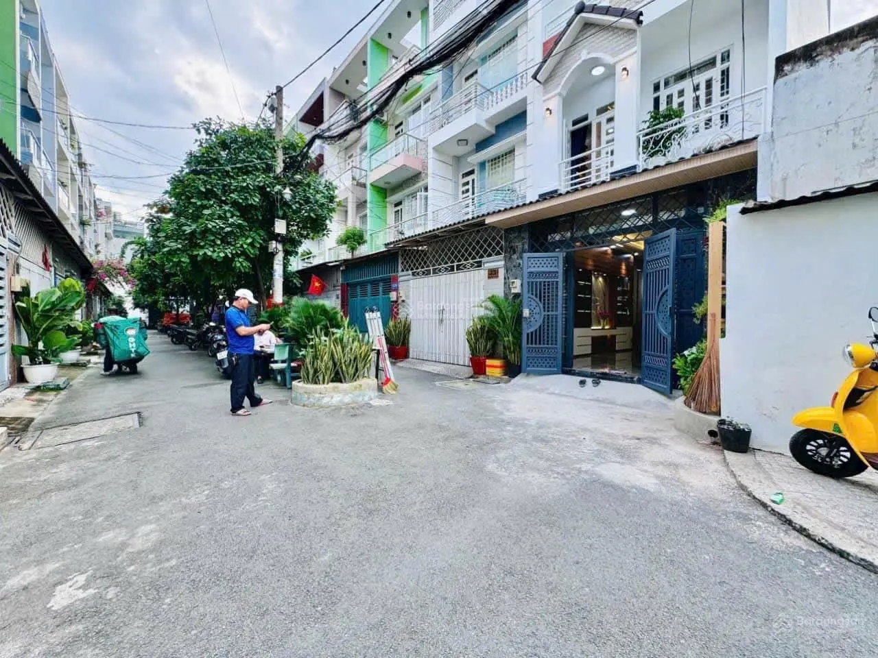 Nhà 3 lầu 63m2 vị trí đẹp hẻm 8m 4PN khu vực xây đồng bộ văn minh đường Phạm Văn Chiêu P8 Gò Vấp