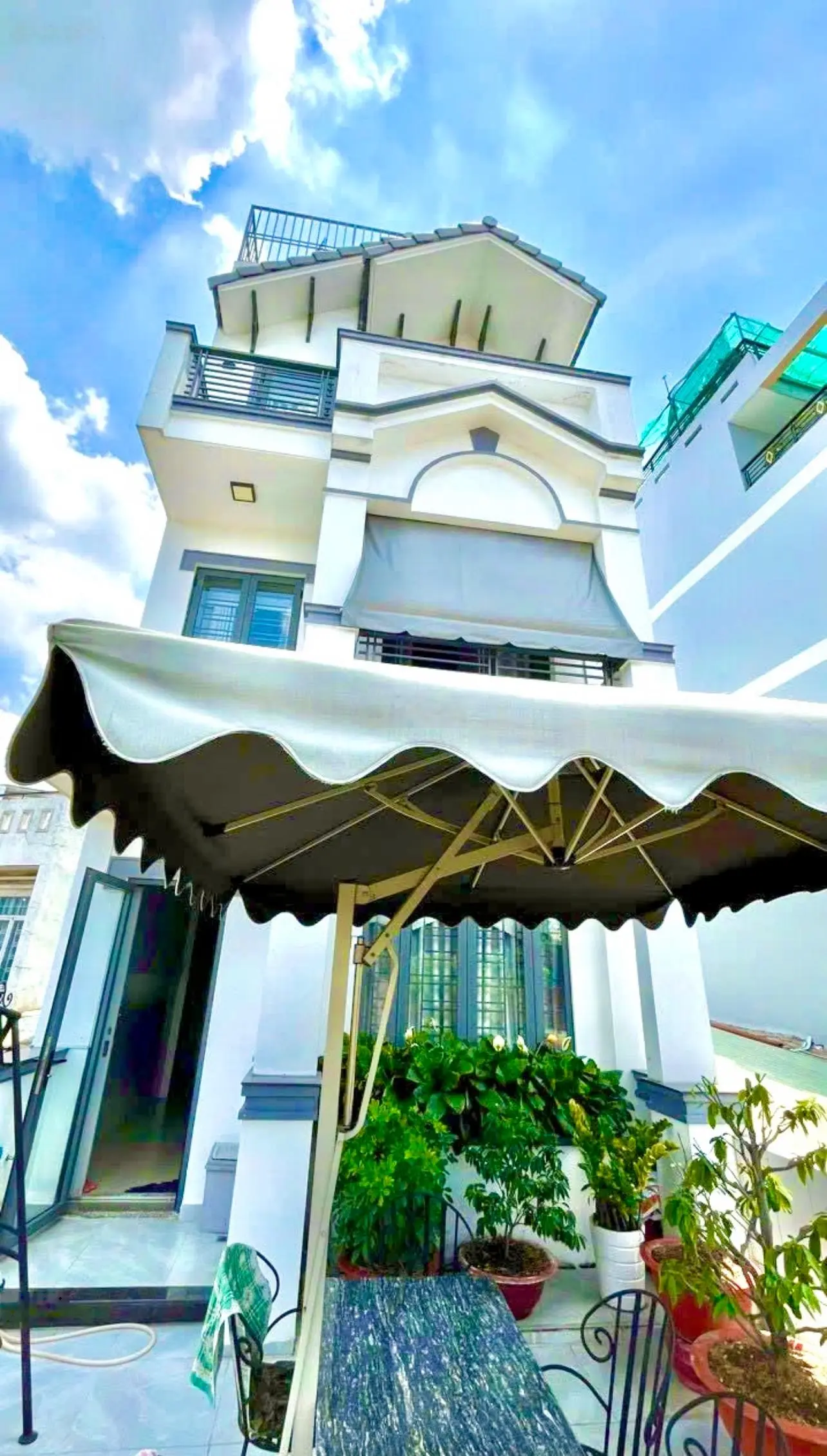 Ngay phố Tô Hiệu - Hoà Bình, chợ Phan Anh sầm uất - 5 tầng 90m2 - ngang 5m mơ ước - chỉ 9 tỷ chốt