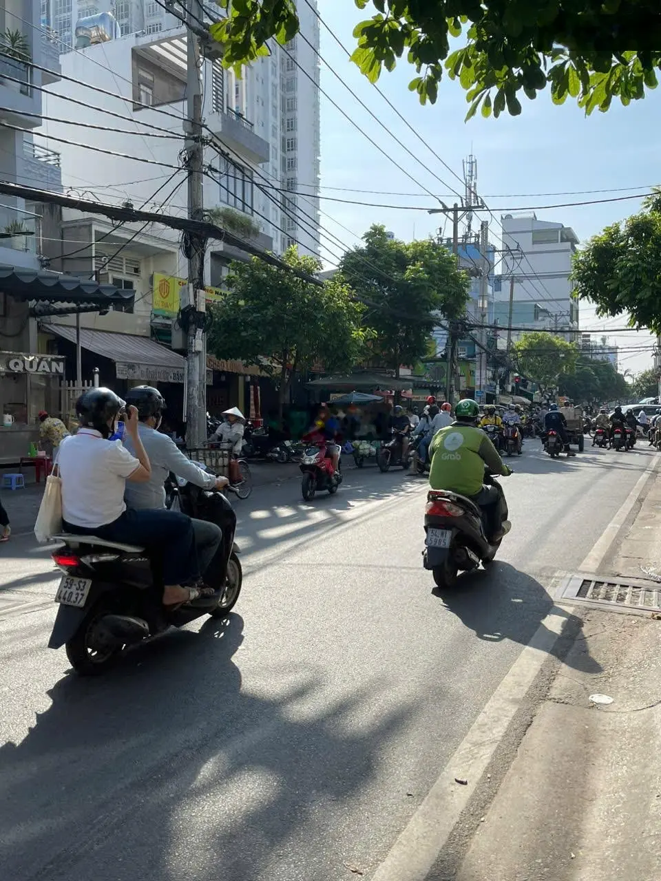 Bán gấp nhà MT Âu Dương Lân, P2, Quận 8: DT 600m2 full thổ_CTXD Hầm 8 Tầng