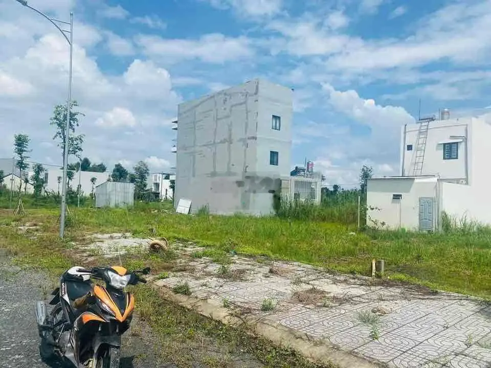 Nền đẹp đường D36 KDC Hồng Loan 6A, gần cầu Trần Hoàng Na
